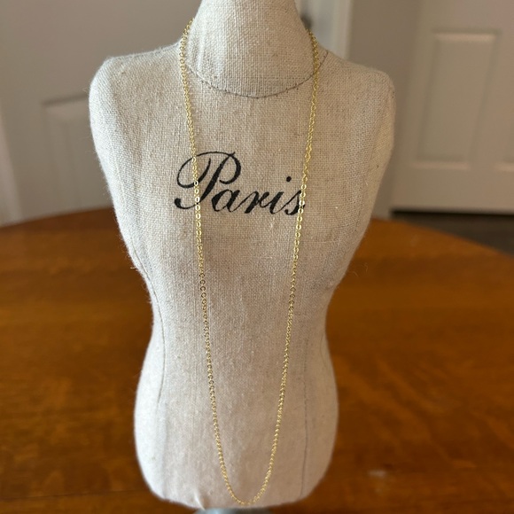 Dainty Gold Chain Necklace - Picture 4 of 4